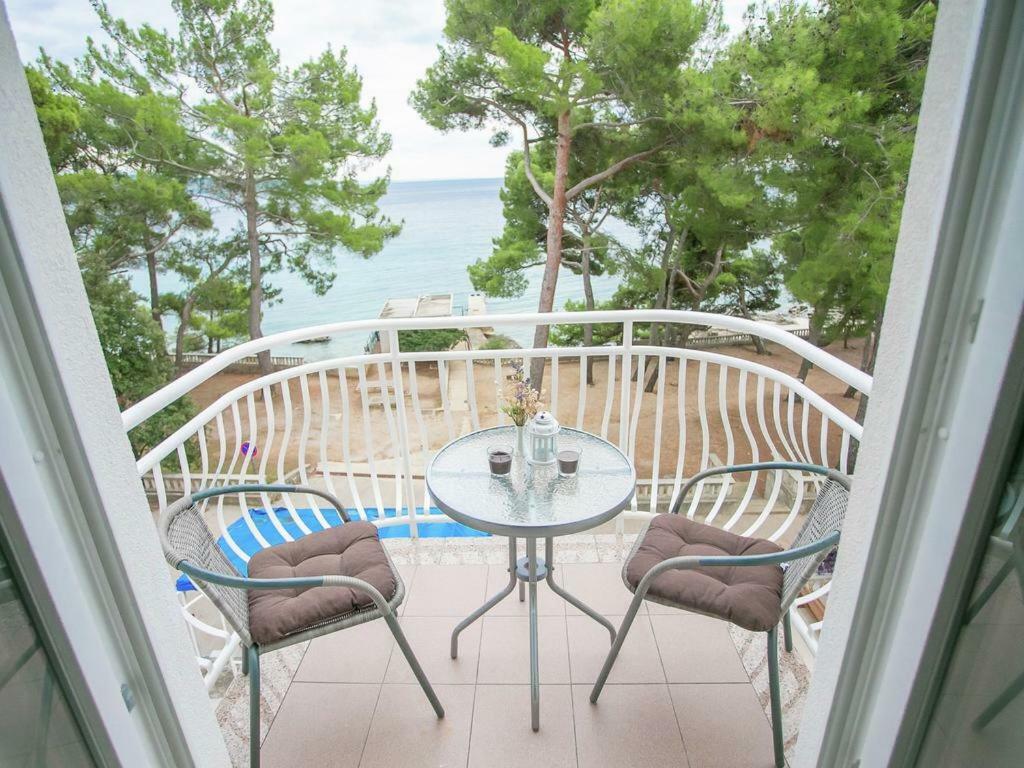 Sesar Apartments Krk - No. 3 Cvita Krk Town Exterior photo