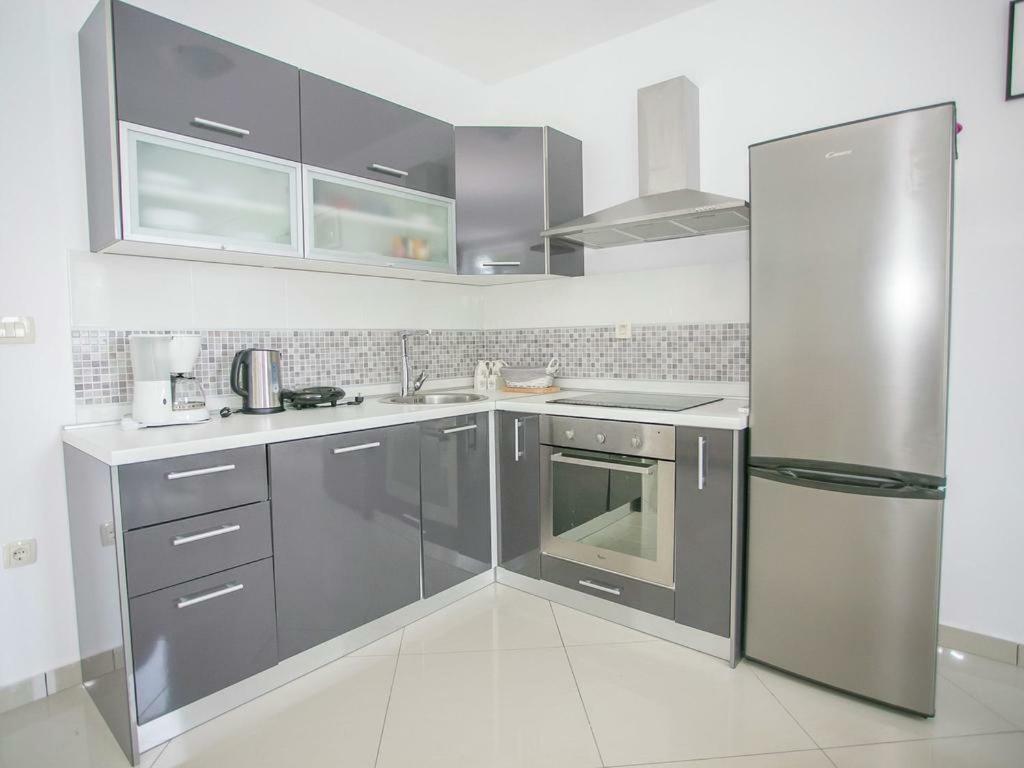 Sesar Apartments Krk - No. 3 Cvita Krk Town Exterior photo